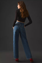Load image into Gallery viewer, BROKEN WAISTBAND JEAN