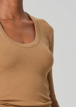 Load image into Gallery viewer, MARA U-NECK