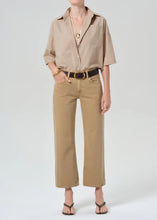 Load image into Gallery viewer, FRANCES CROPPED CAPE BUTTON UP