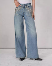 Load image into Gallery viewer, FEATHERWEIGHT SOFIE WIDE-LEG JEAN