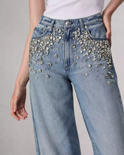 Load image into Gallery viewer, FEATHERWEIGHT SOFIE WIDE-LEG JEAN