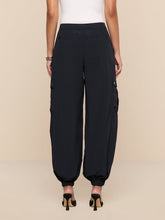 Load image into Gallery viewer, GREER NYLON JOGGER