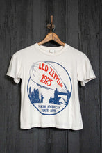 Load image into Gallery viewer, CROP TEE LED -ZEPPELIN