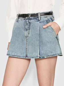 THE PLEATED SKIRT