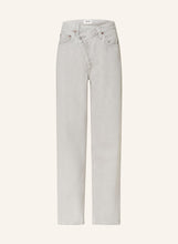 Load image into Gallery viewer, CRISS CROSS JEAN
