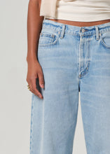 Load image into Gallery viewer, MIRO JEANS
