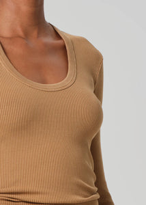 MARA U-NECK
