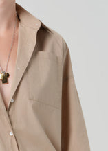 Load image into Gallery viewer, FRANCES CROPPED CAPE BUTTON UP
