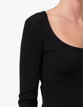 Load image into Gallery viewer, RUMI SCOOP NECK
