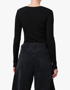 RUMI SCOOP NECK