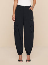 Load image into Gallery viewer, GREER NYLON JOGGER
