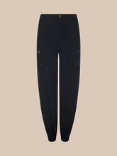 Load image into Gallery viewer, GREER NYLON JOGGER
