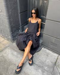 ARI DRESS