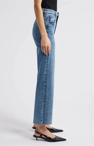 LE SLEEK STRAIGHT
